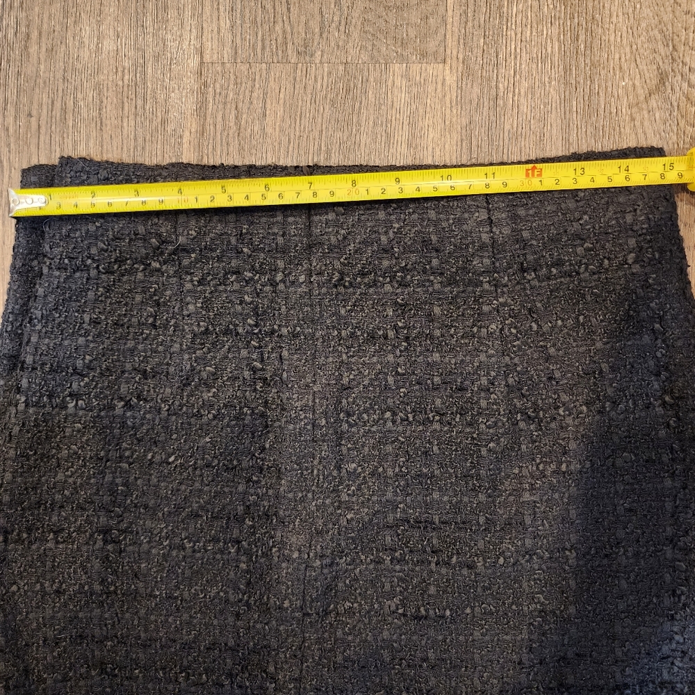 Zara Black Tweed Mini Skirt Gold Button Details - Picture 5 of 9
